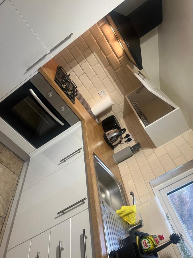 Appartement Large Modern Studio Flat à Londres Extérieur photo