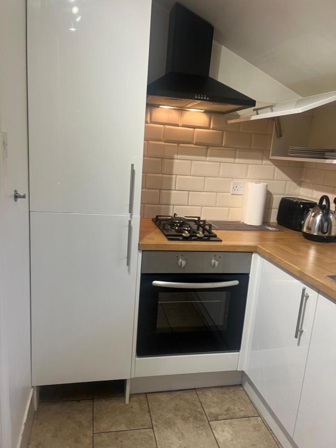 Appartement Large Modern Studio Flat à Londres Extérieur photo