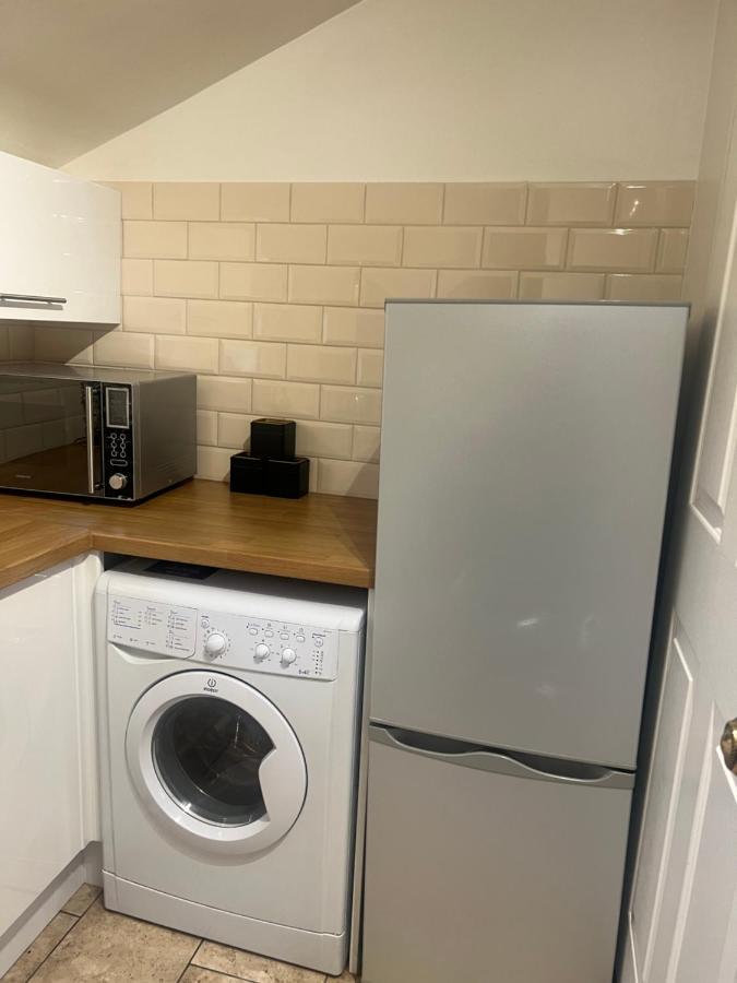 Appartement Large Modern Studio Flat à Londres Extérieur photo
